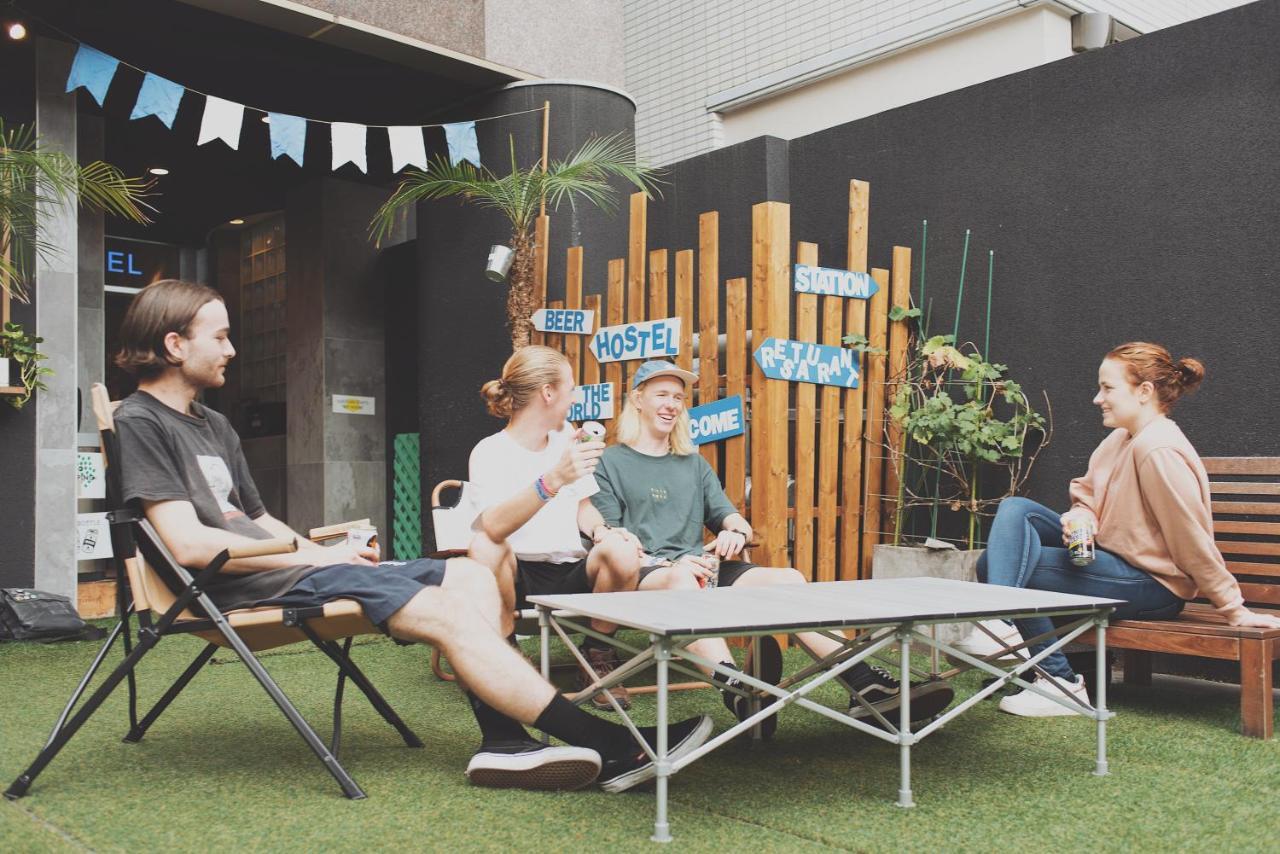 Ark Hostel Osaka Buitenkant foto